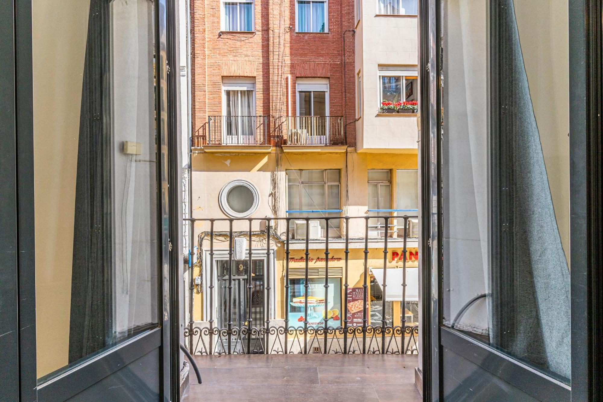 Vr Estudios Apartments, Madrid